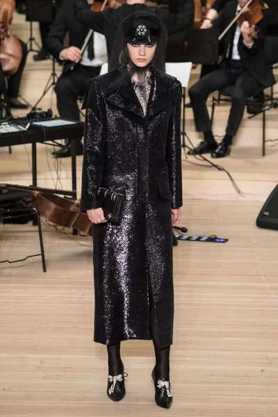 Look 61